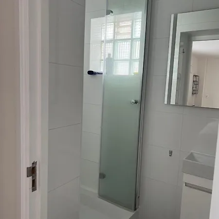 2 Bedroom 1 Floor In Vrijheidstraat 3 شقة بلانكنبرخ