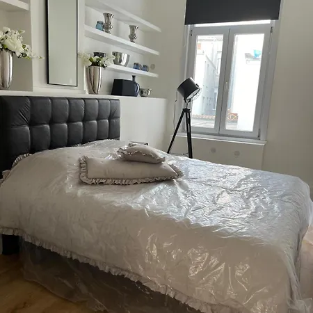 2 Bedroom 1 Floor In Vrijheidstraat 3 * Blankenberge